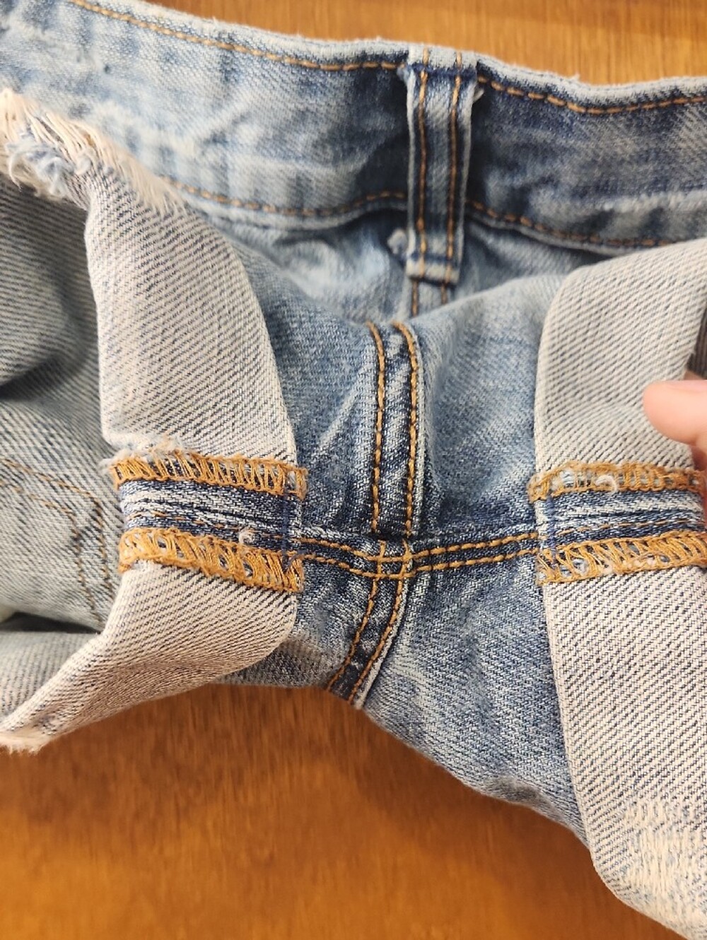 Bluenotes Light Blue Rolled-Hem Denim Shorts - Picture 3 of 6